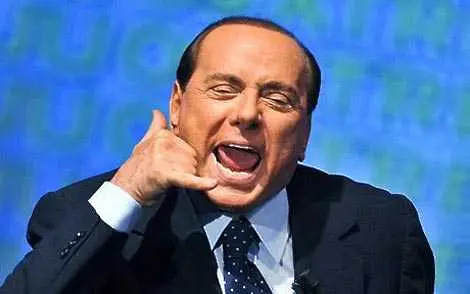 Берлускони сключил сделка с мафията срещу отвличане