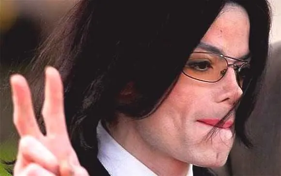 Майкъл Джексън носи феноменални печалби и след смъртта си