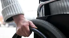 Бразилски пенсионер глобен - превишил скоростта с инвалидната си количка