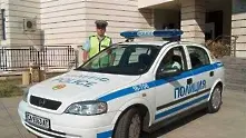 Туристическа брошура на МВР запознава чужденците с българските полицаи