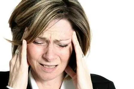 Жените страдат по-често от главоболие