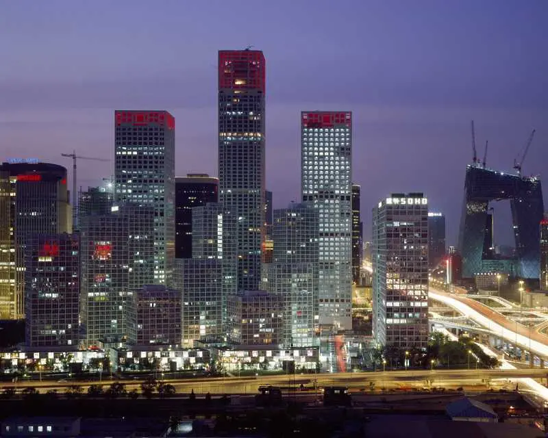 Китай събаря всички сгради отпреди 1999 г., строи нови по-големи