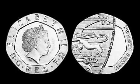 Лондонският монетен двор плаща по 100 паунда за сгрешени монети