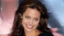 Анджелина Джоли ще помага на образованието в Босна и Херцеговина