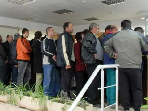 МВР призова българите да не бързат да си сменят паспортите