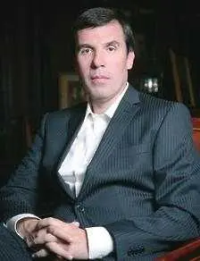 Мениджърът на Веселин Топалов стана вицепрезидент на Световната федерация по шахмат