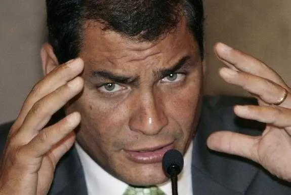 Властите си върнаха контрола в Еквадор след бунта на полицаите и отвличането на президента