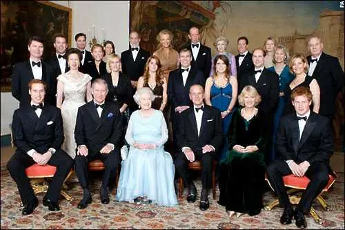 Засилиха охраната на британското кралско семейство заради терористични заплахи