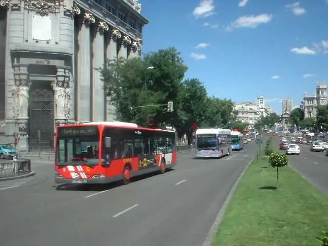 Автобусите в Мадрид с безплатен интернет