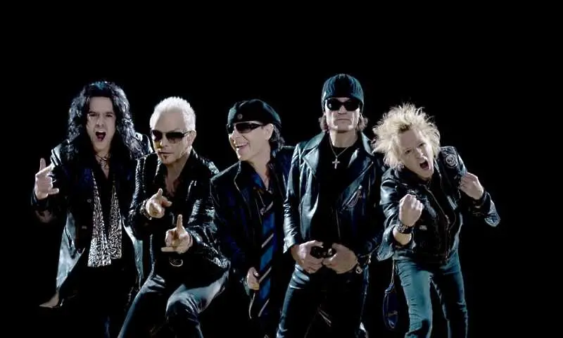 “Ахат” ще подгрява Scorpions на прощалния концерт в София
