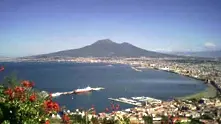 Италиански кмет забранява късите поли, футболът, ругатните и плажа в градска среда 