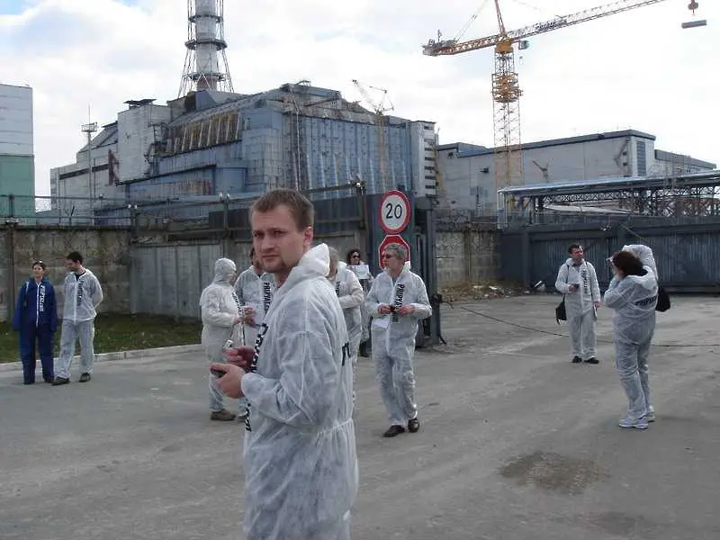 Гръмналият АЕЦ Чернобил става туристическа атракция