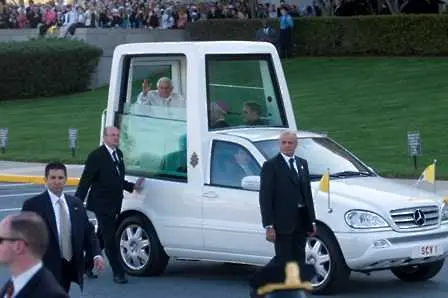 Папата вече ще се вози в електромобил