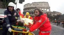 Бомба в колет избухна в посолство в Рим