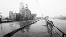 Студ и лед сковаха Москва