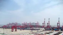 Пристанището в Шанхай – най-натовареното в света