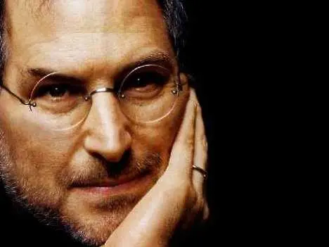 Стив Джобс временно се оттегля от Apple, излиза в болнични