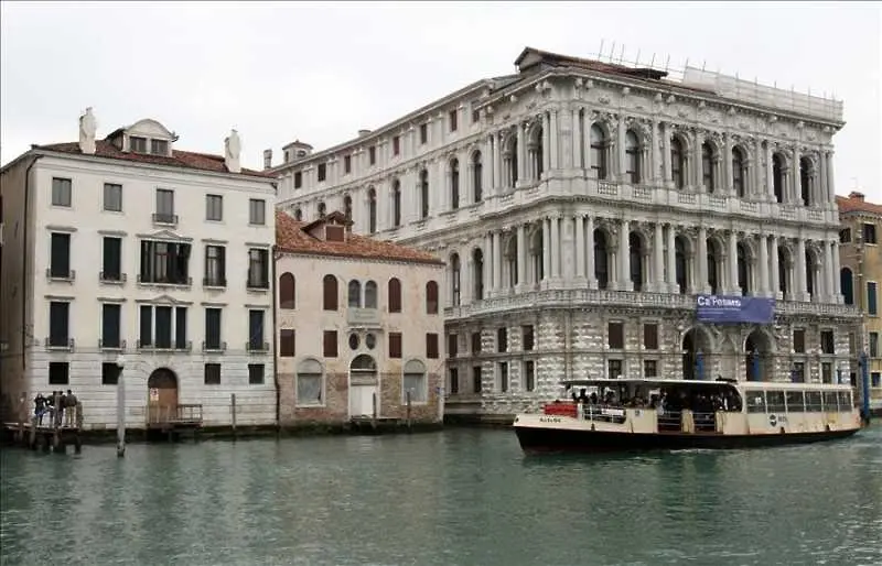 Джони Деп купи дворец във Венеция