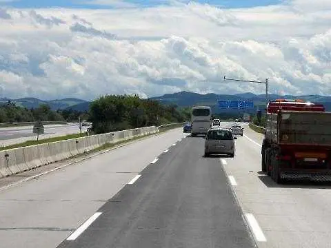 14 фирми искат да строят лот 2 на автомагистрала Марица