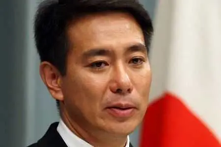 Японски министър подава оставка - приел малко дарение 