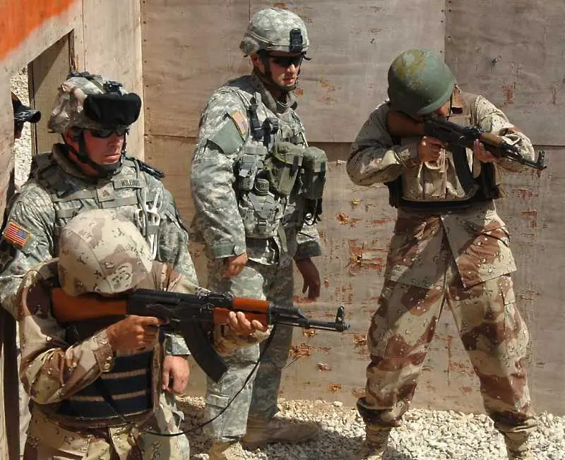 Американската армия се извини за шокиращи снимки от Афганистан