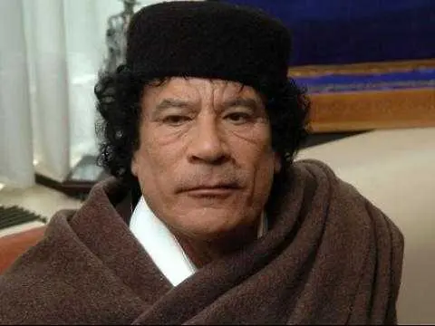 Кадафи отхвърли резолюцията на ООН 