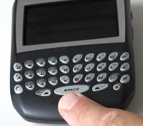 Blackberry палецът: новата трудова злополука