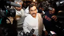 Индия обвини бивш министър в корупция и измами