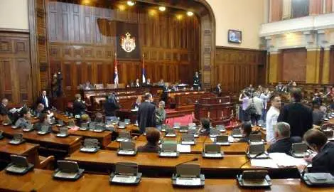 Политическа криза в Македония, парламентът се разпусна