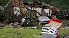 Десетки загинаха при смъртоносни бури в САЩ