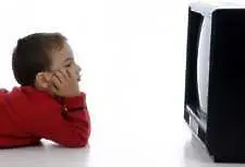 Прекаляването с телевизията крие риск от сърдечни проблеми при децата   