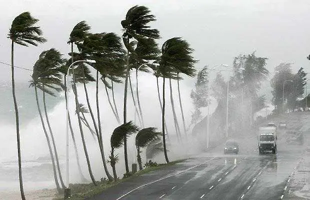 Тропическа буря помете Филипините