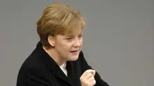 Меркел призова гърци и португалци да работят повече
