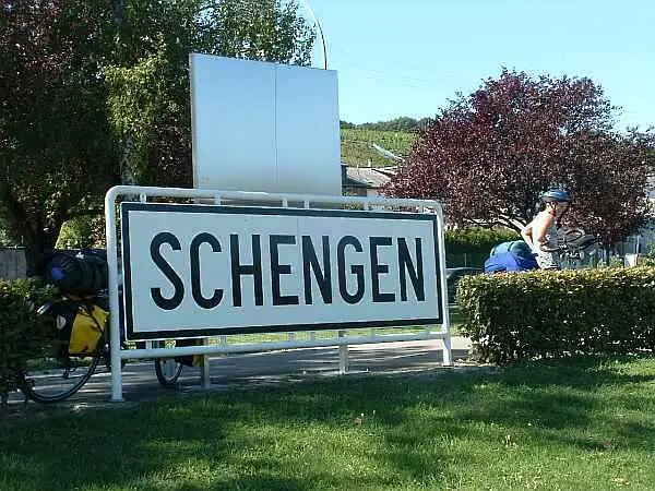 Съветът на ЕС отложи решението за разширяване на Шенген