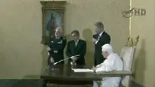Папата звънна на астронавтите