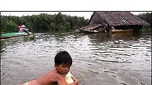 Природни стихии погубиха най-малко 17 души в Северен Виетнам   