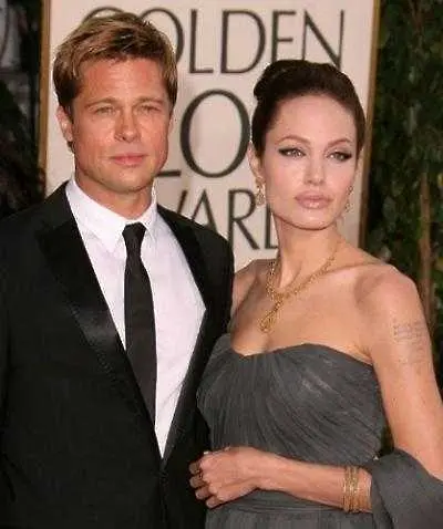 Анджелина и Брад Пит дариха $5 млн. през 2009 г. 