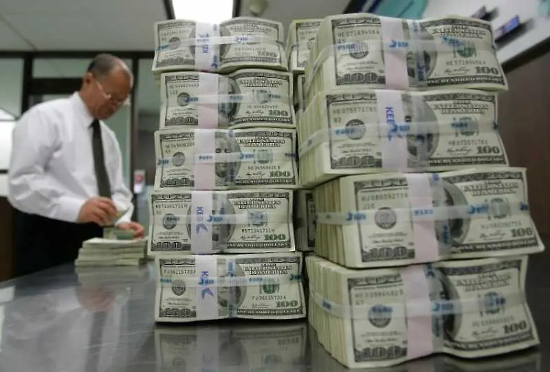 САЩ раздали 1,2 трлн. долара по време на кризата