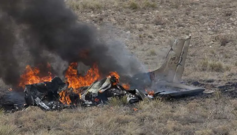 Самолет се разби в Русия, 11 загинаха