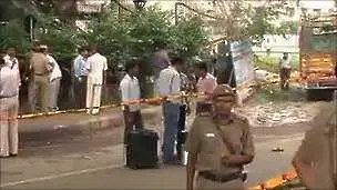 Бомба уби 9 души във Върховния съд в Делхи