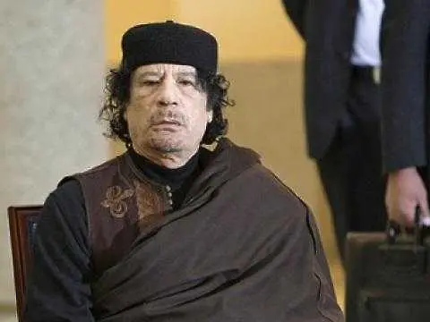 Противоречива информация за местонахождението на Кадафи