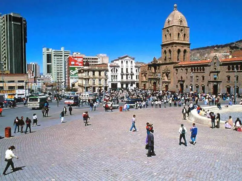 Боливия забрани движението на коли