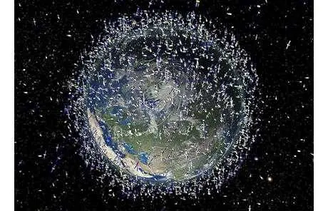 Гигантско количество космически боклук замърсява земната орбита