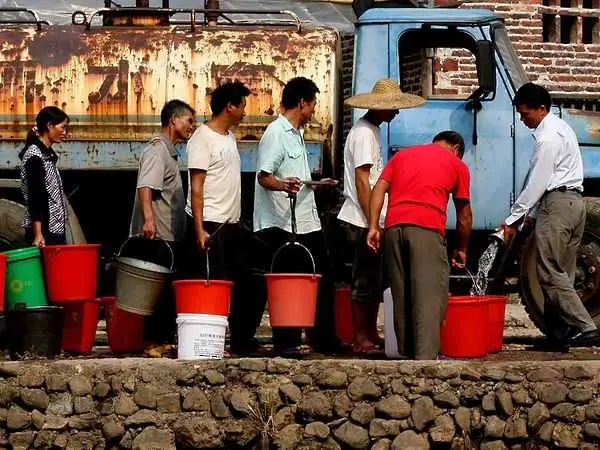 Суша остави 5 млн. китайци без питейна вода