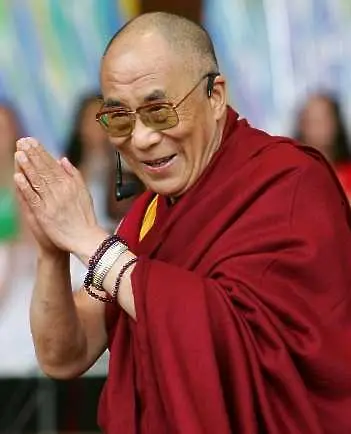 Тензин Гяцо: Ще бъда последният Далай Лама или ще посоча в кого ще се преродя
