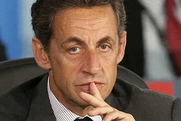 Саркози ще посети Либия