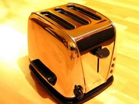Как бе създаден тостера (из Книга за началата)