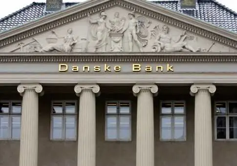 Големи европейски банки почнаха масови съкращения