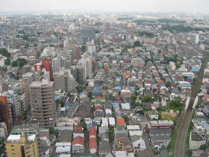 Завишена радиация откриха в силно населена зона на Токио