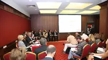 Мениджъри и журналисти гласуваха в анкета за икономиката на България